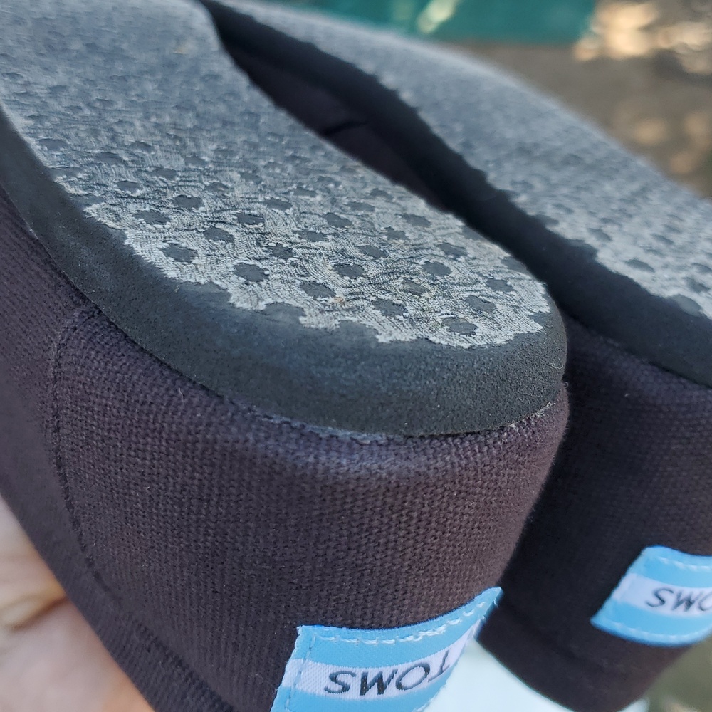 Toms Alpargata Black On Black Women's Size 10 GUC In Box - Picture 8 of 11